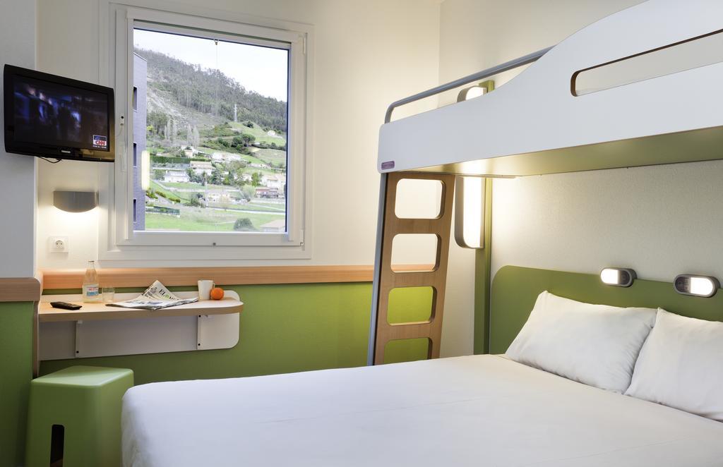 Ibis Budget Madrid Alcala De Henares La Dehesa Exterior photo
