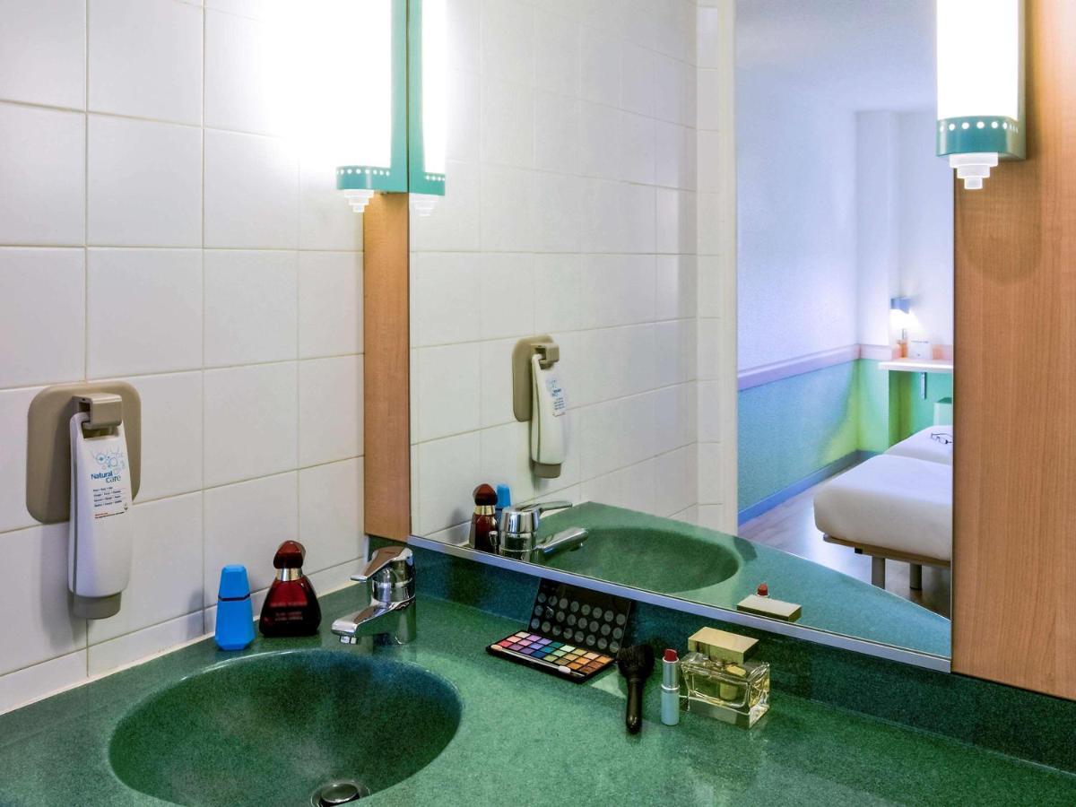 Ibis Budget Madrid Alcala De Henares La Dehesa Exterior photo